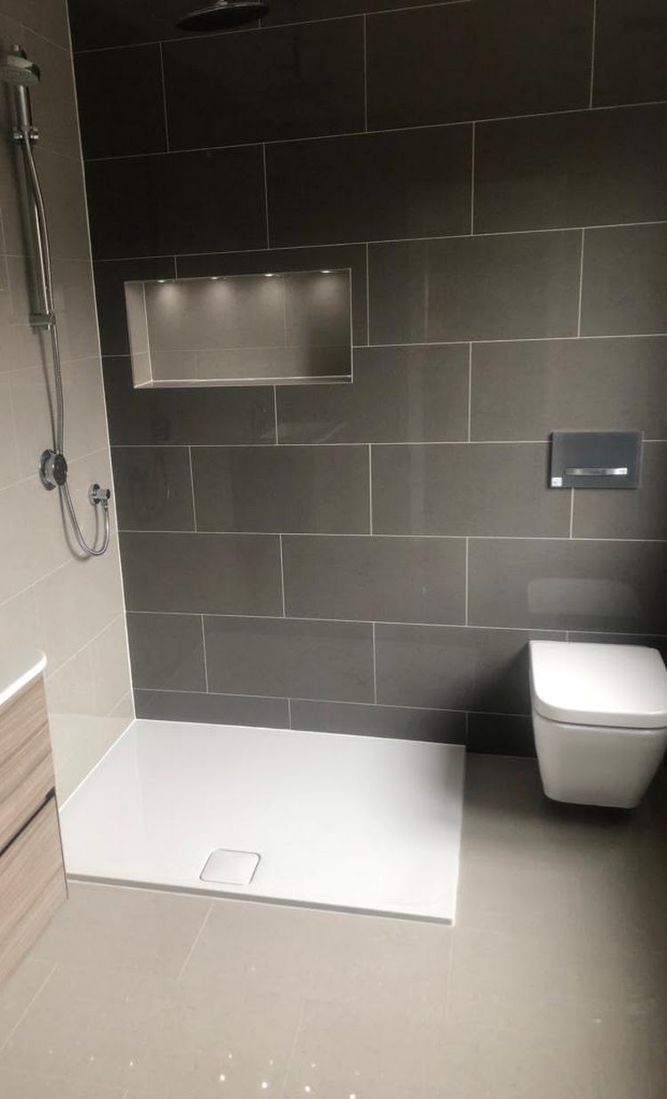 Modern bathroom installation by Redleaf Heating